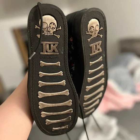 TUK boots/shoes - Picture 3 of 4